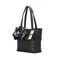 AnnaMouler High Quality Embossed Ladies Shoulder Bag